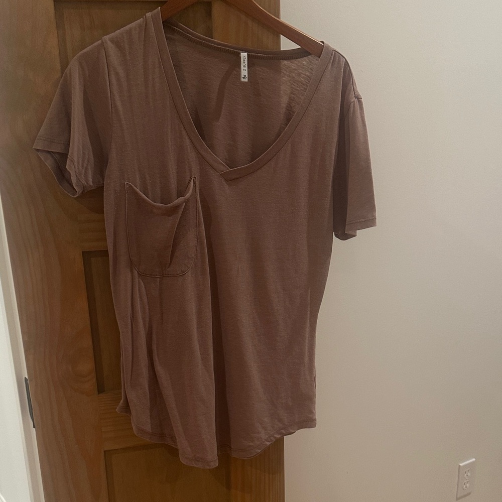 Z Supply mauve V-Neck Short Sleeve Tee